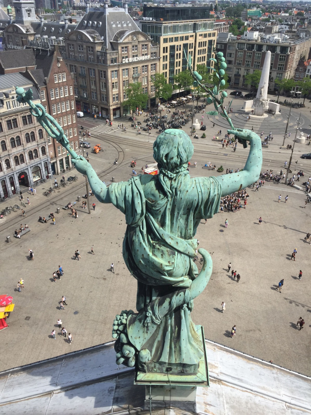 Beeldenstorm Amsterdam Foto voor Website